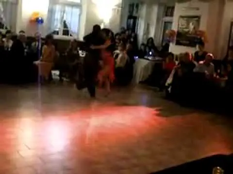 Video thumbnail for JOHN ZABALA Y PAMELA RAMOS BAILANDO SANTA PAULA DE JUAN CANARO Y LA MILONGA VARON DE LOMUTO