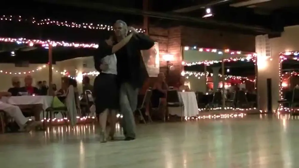 Video thumbnail for Oscar Casas & Marie Roach 9/6/2014@Dance Underground(3/3)
