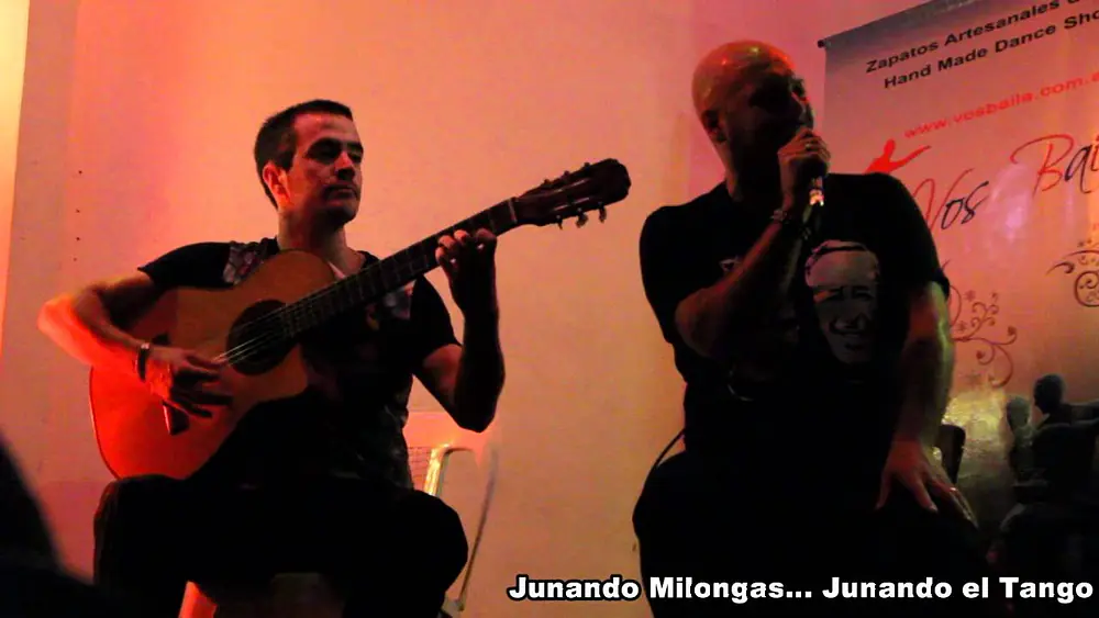 Video thumbnail for CUCUZA CASTIELLO Y MOSCATO LUNA "TIBIEZA"