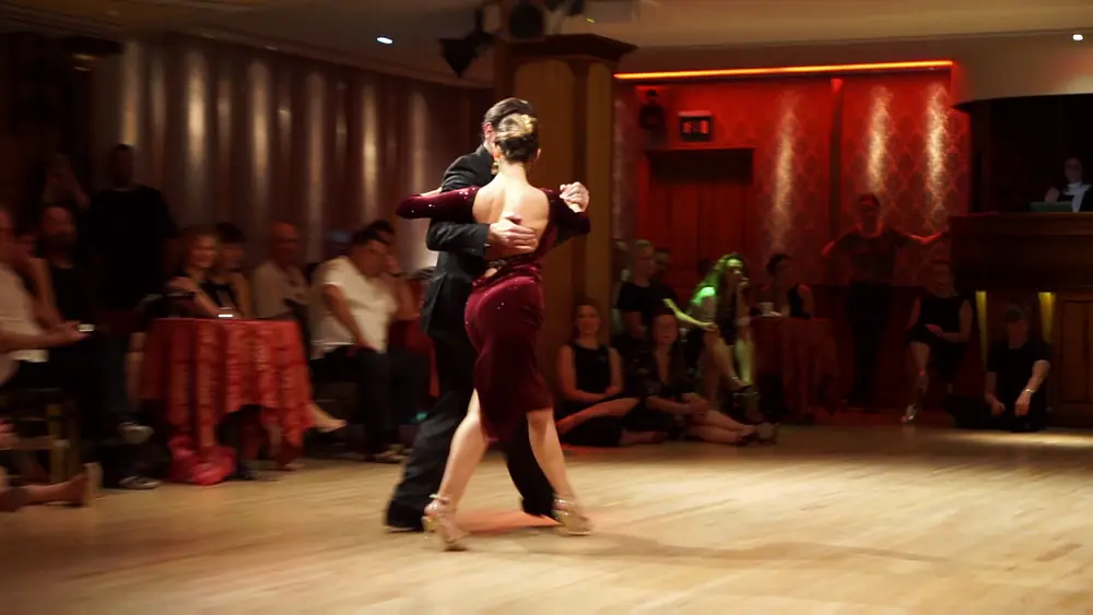 Video thumbnail for Noelia Barsi & Giorgio Regnoli  tango 2