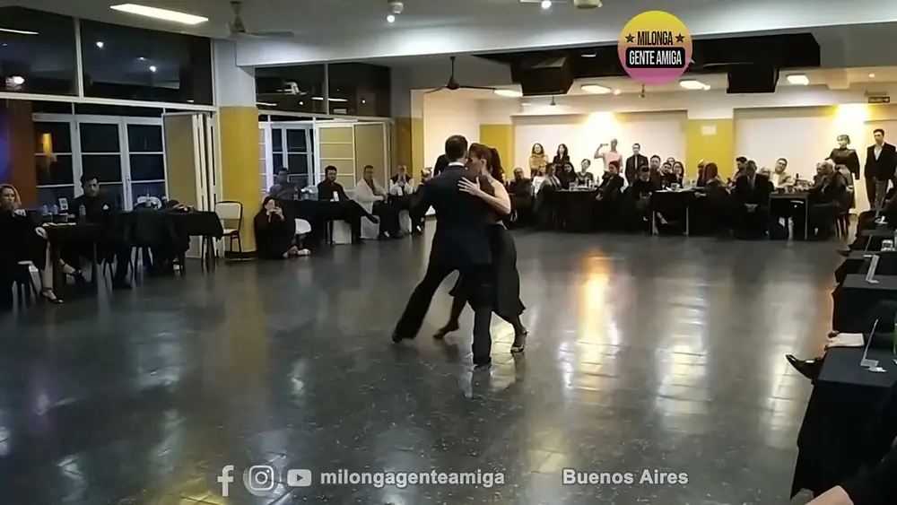 Video thumbnail for Christian Marquez y Virginia Gomez  - Milonga Gente Amiga - 12/MAY/2024 (3/3)