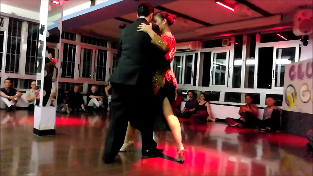 Video thumbnail for Edwin Espinosa y Alexa Yepes - Milonga La Zeneise _2