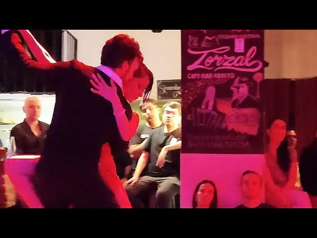 Video thumbnail for Encanto Rojo (Fabio Hager sexteto) Sandra Díaz Lucero y Sebastián Le Blanc. La mordida 23may25 (3/3)