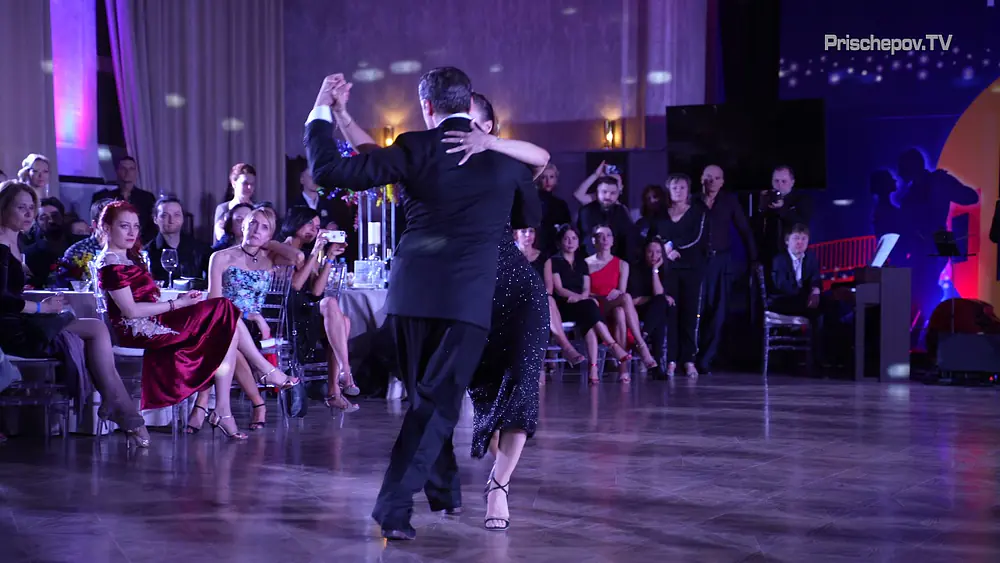 Video thumbnail for Dana Zampieri & Sergey Kurkatov, 2-4, La Boca Tango Festival 2021