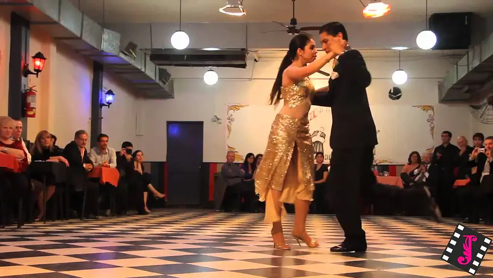 Video thumbnail for FLORENCIA LABIANO Y HERNAN RODRIGUEZ en el Sin Rumbo (Tango)