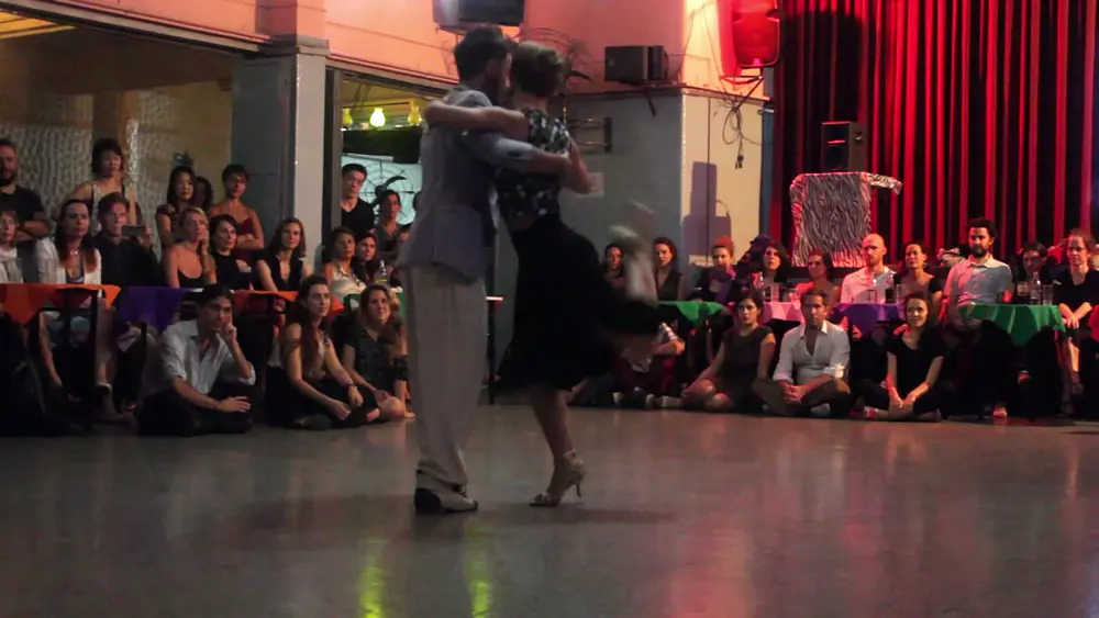 Video thumbnail for Cecilia García y Serkan Gorcesku - 20/3/2017 - El Motivo 1/4