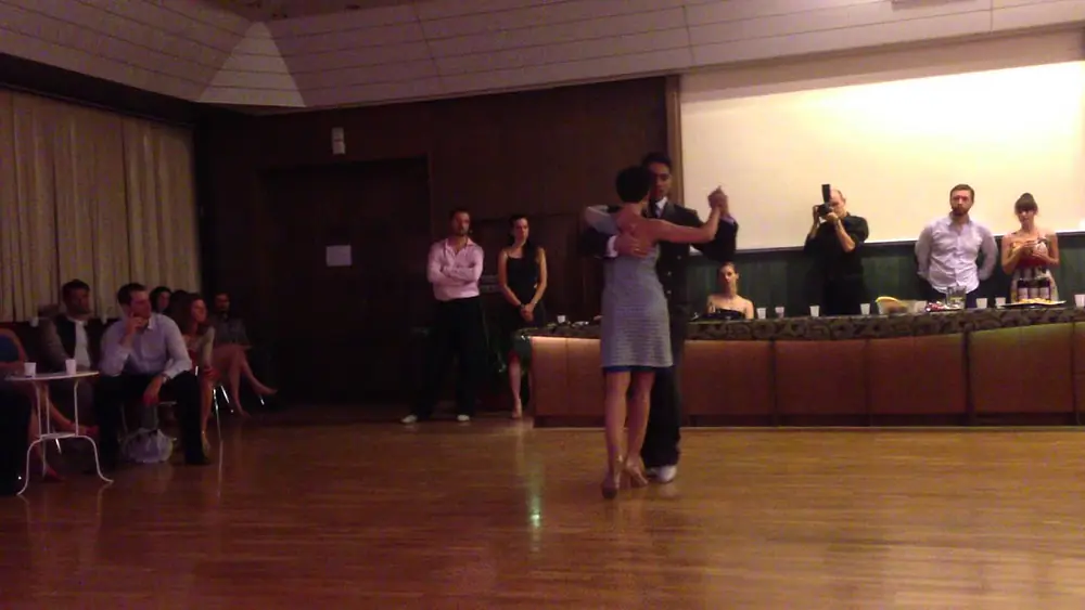 Video thumbnail for Andres Laza Moreno y Luciana Arregui - Vida Mia by O. Fresedo y R. Ray - Tango 1