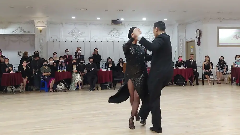 Video thumbnail for [Forever Tango - Tanguera] Ana Barros & Facundo Arnedo