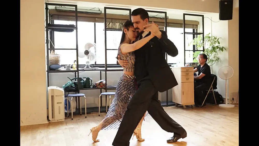 Video thumbnail for Leandro Haeder &Sumire MuramotoTango performance -2/4- Cero al As