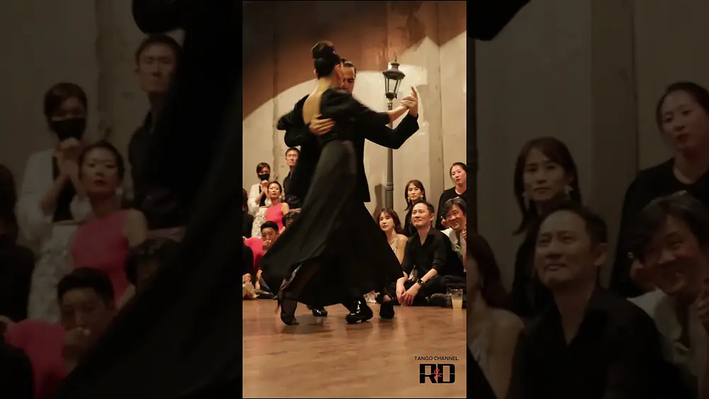 Video thumbnail for Ezequiel Lopez y Camila Alegre - Derecho Viejo #tango_rnd #tango #argentinatango