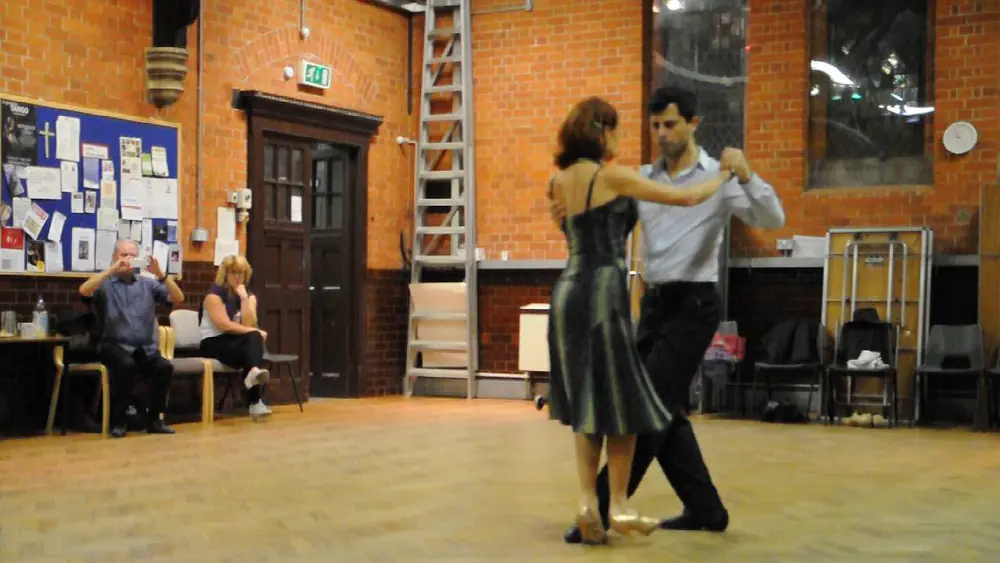 Video thumbnail for Beautiful Barridas with Cristian Petitto & Alexandra Wood at Reading Tango Club