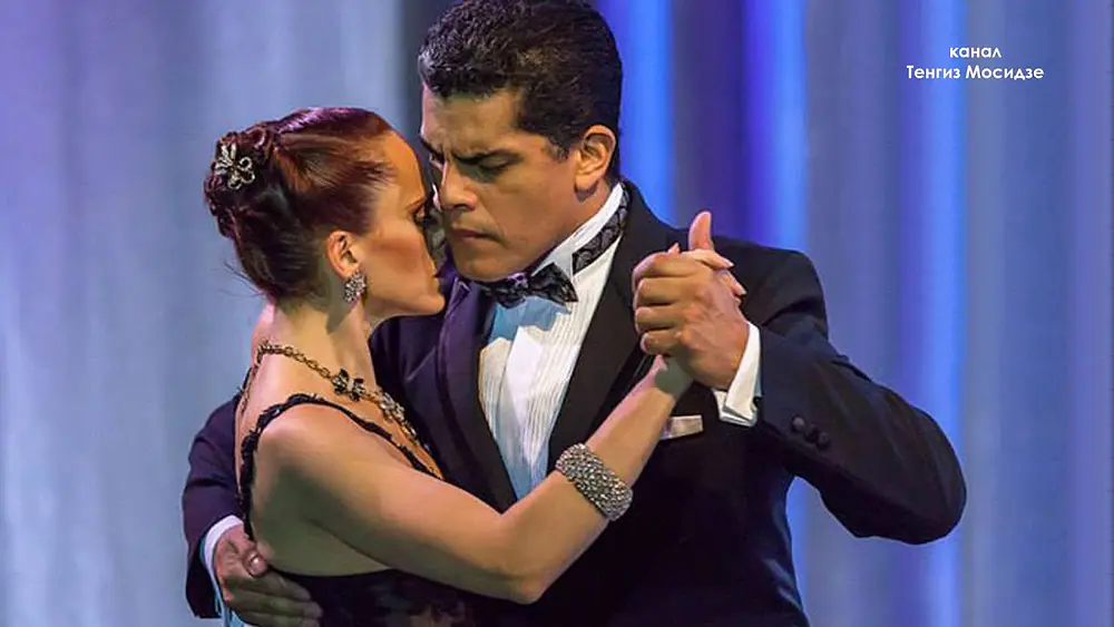 Video thumbnail for Milongueando en el 40. Sabrina and Ruben Veliz with "Solo Tango" orchestra. Танго.