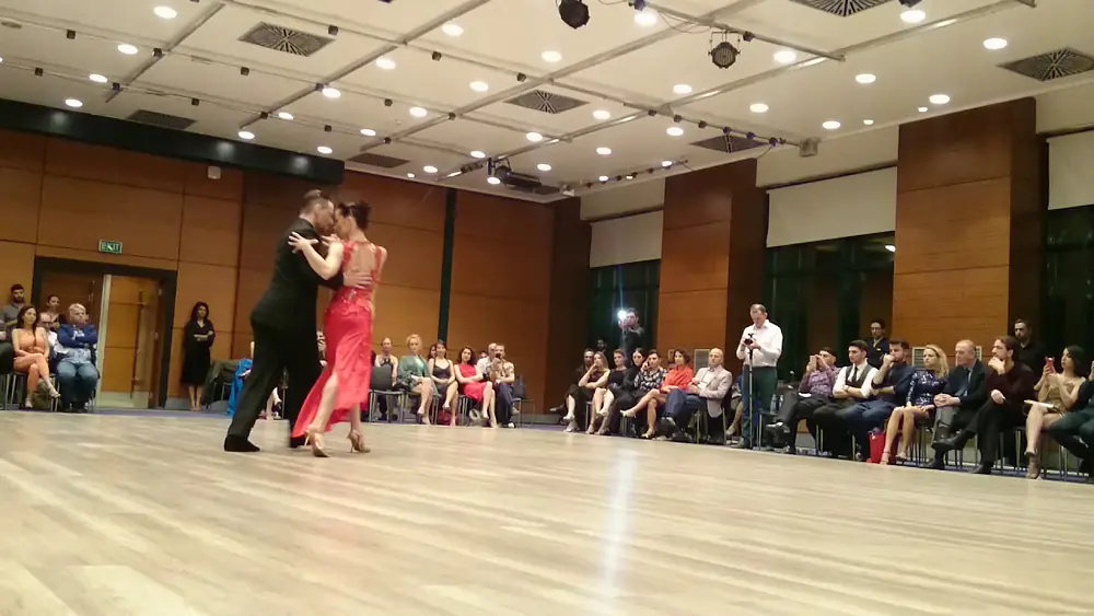 Video thumbnail for Dmitry Kuznetsov & Olga Nikola. Buenos Aires / C. Di Sarli & Su Tipica. Apertura Tango Weekend 2019