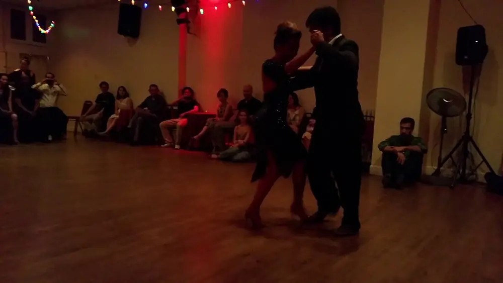 Video thumbnail for Argentine tango: Lucia Conde de Ben & Marcelo "El Chino" Gutierrez - Que Tiempo Aquel de Ayer