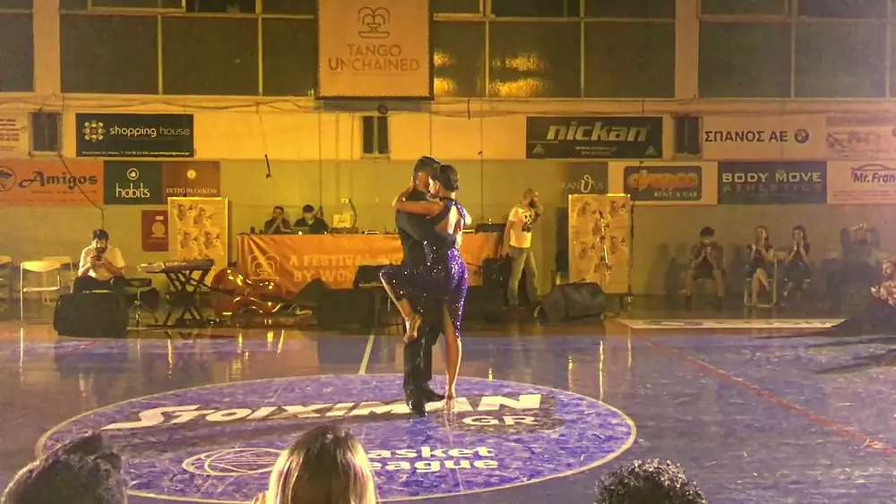 Video thumbnail for Pam Est Là & Danilo Maddalena - 2 Corazones - Grecia "Unchained Tango Festival" 1/3