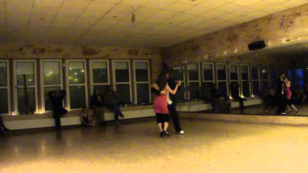 Video thumbnail for 2012-01-22 Justyna Jędrzejewska i Andrzej Bernaś Tango show (3) Buenos Aires - Carlos Di Sarli