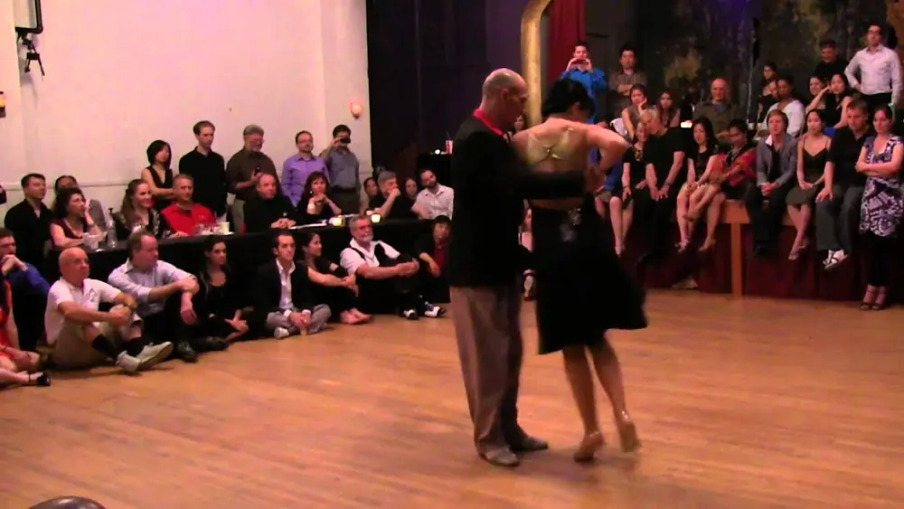 Video thumbnail for Javier Antar & Kara Wenham - 2013 Philadelphia Tango Festival - Flores Negras