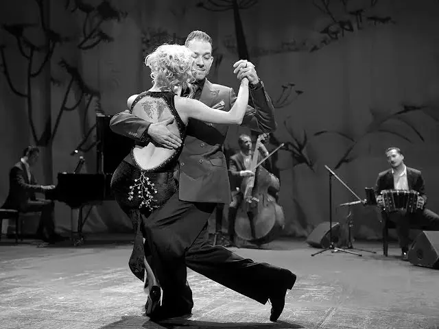 Video thumbnail for Michael Nadtochi & Eleonora Kalganova