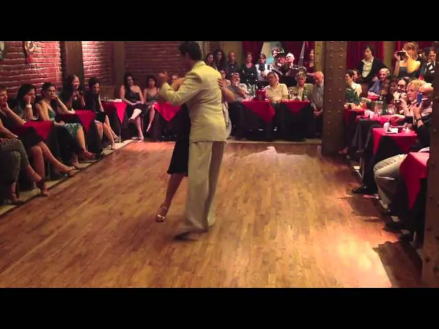 Video thumbnail for Paola Sanz y Facundo de la Cruz en la Piccola Milonga