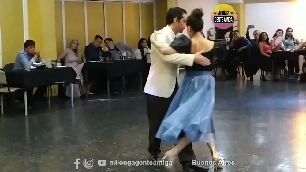 Video thumbnail for Martin Mateu y Maria Ybarra  - Milonga Gente Amiga - 09/JUN/2024 (3/3)