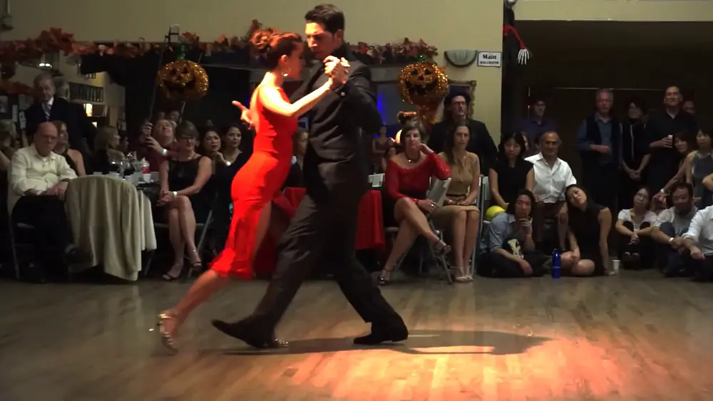 Video thumbnail for Maxi Copello & Raquel Makow Vals Demo 3/4 2017 Oct 14