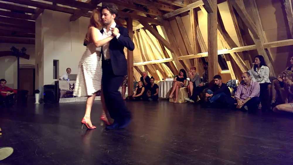 Video thumbnail for Horia Pop y Ioana Lascu Tango Story 2013(4)
