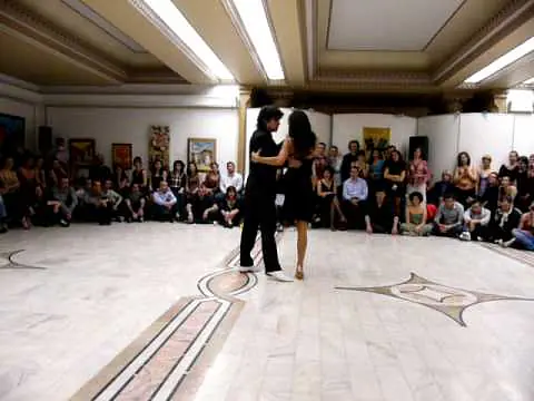 Video thumbnail for Adrian Veredice y Alejandra Hobert - Bucuresti, Aprilie 2009 05.MOV