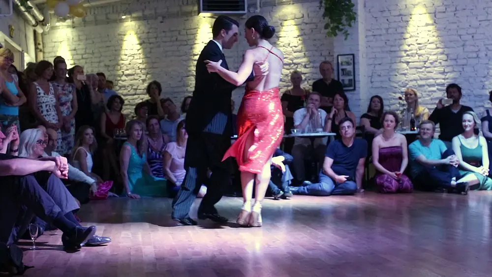 Video thumbnail for Marianna Koutandou & Vaggelis Hatzopoulos, Festivalito de Verano 2017-Tango VidaMia Germany (2/4)