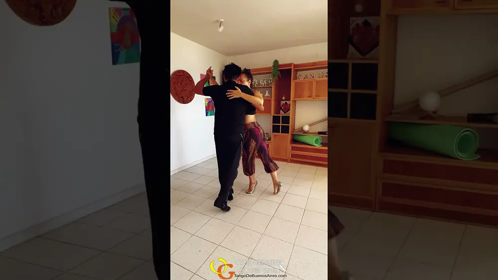 Video thumbnail for Georgina Vargas Oscar Mandagaran dancing to Juan D’Arienzo #tango #dancetango #tangodebuenosaires