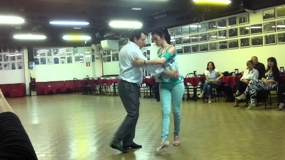 Video thumbnail for Miguel Angel Zotto y Daiana Guspero workshop#1 coreografia per gli allievi