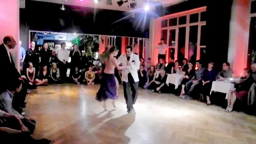 Video thumbnail for Carolina Bonaventura & Francisco Forquera