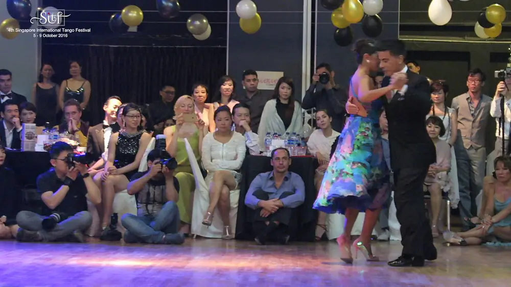 Video thumbnail for Sebastian Achaval & Roxana Suarez 3/3