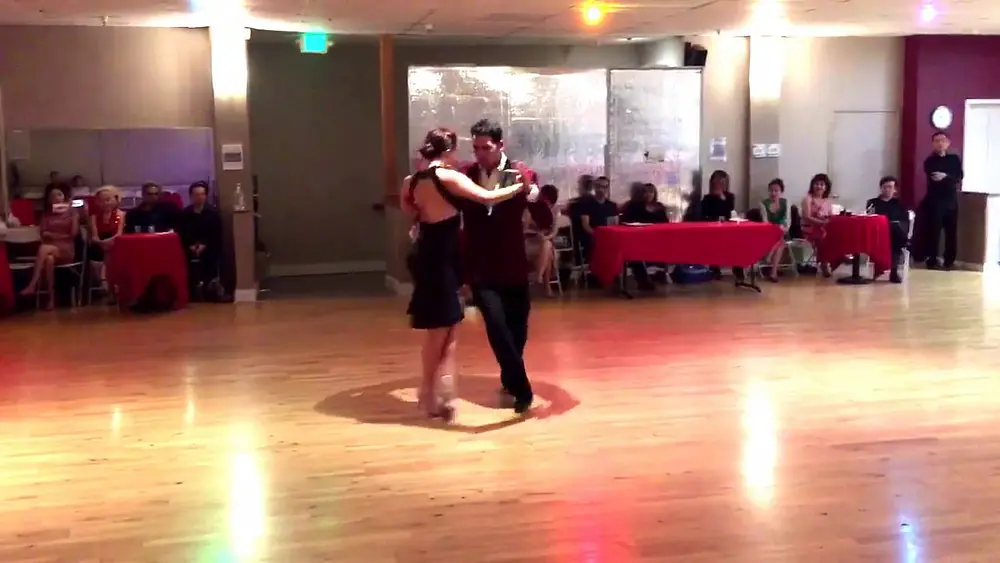 Video thumbnail for Raquel Makow and Maxi Coppello's performance at Dance Blvd. 1/3