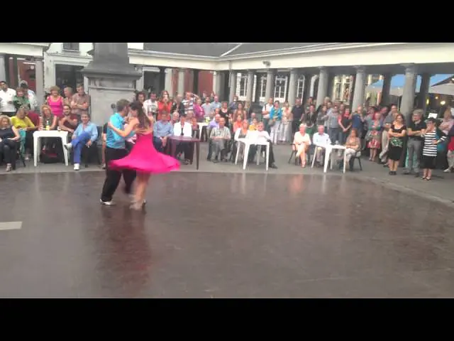 Video thumbnail for Sonja Bruyninckx & Sven Breynaert @ Milonga del Pescador (2/3)