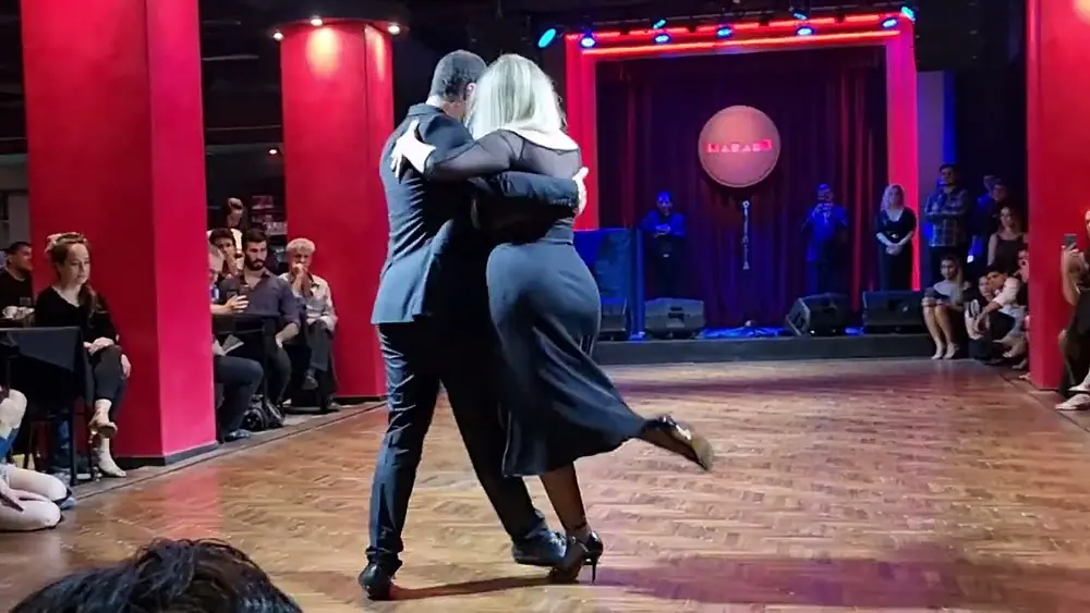 Video thumbnail for Pablo Rodriguez y Noelia Hurtado 4 LaDelCentro