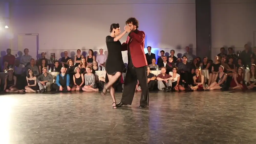 Video thumbnail for Pablo Veron & Cecilia Capello dance Miguel Calo's Entre Dos