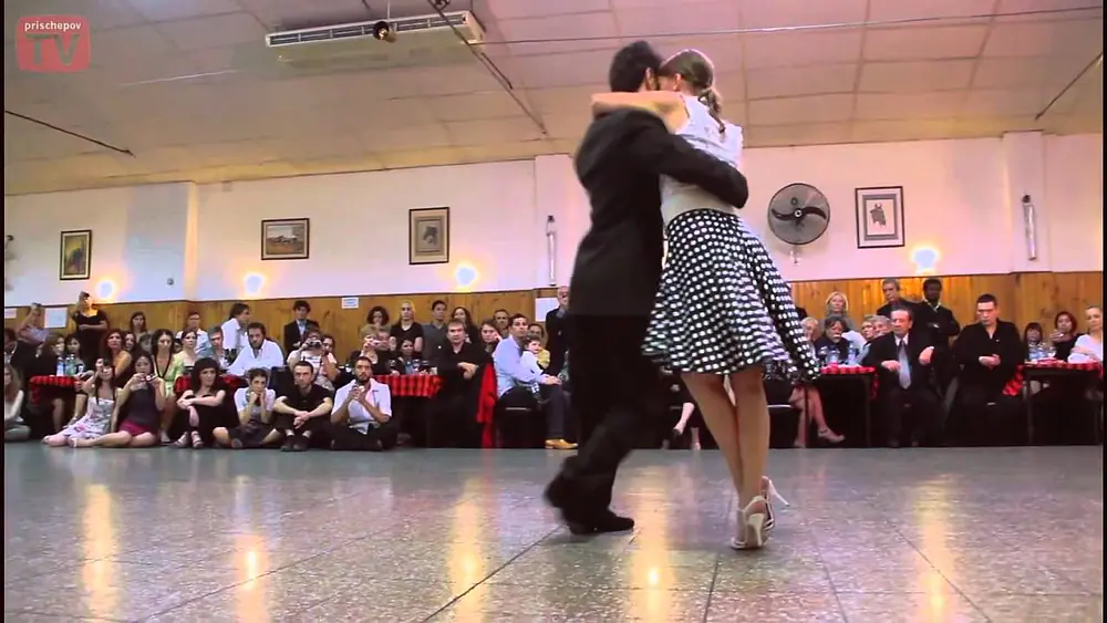 Video thumbnail for JAVIER RODRIGUEZ Y ANDREA MISSE Milonga La Baldosa 4-3, http://prischepov.ru