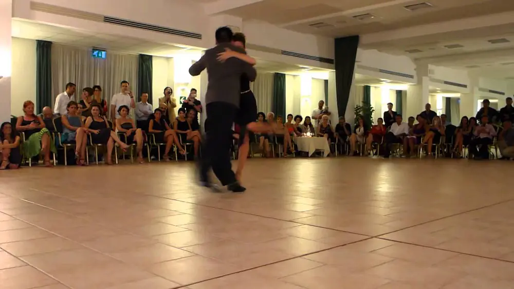 Video thumbnail for Carlitos Espinoza & Noelia Hurtado Principina (Grosseto)  2/5