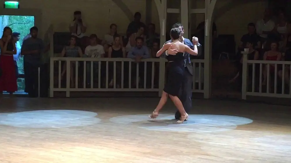 Video thumbnail for Claudio Coppola & Luciana Muzio tango 1