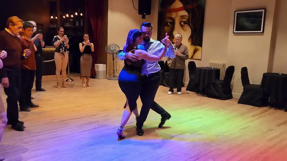 Video thumbnail for Argentine tango class - El Arrastre: Analía Centurión & Leonardo Sardella - Cosas Olvidadas