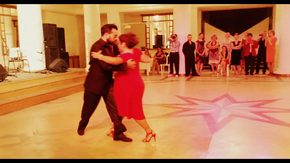 Video thumbnail for Graciela Gonzalez & Leonardo Sardella - La Vida del Tango Festival 2017 (2/4)