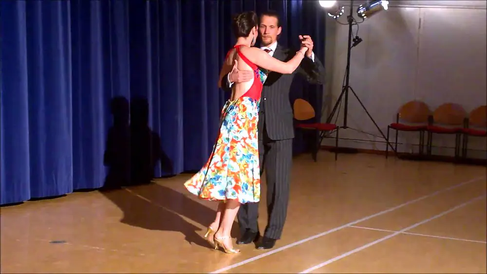 Video thumbnail for Pasi & Maria Laurén dancing Bailemos at Helatango 2016