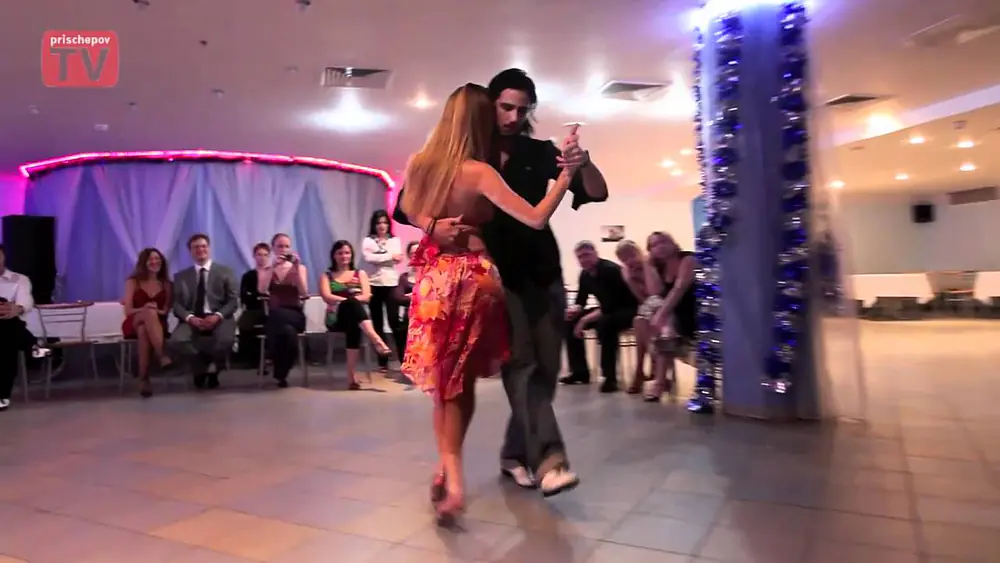 Video thumbnail for Pedro Farias & Julieta Falivene, White Tango Festival 2010, Russia, Moscow (4)