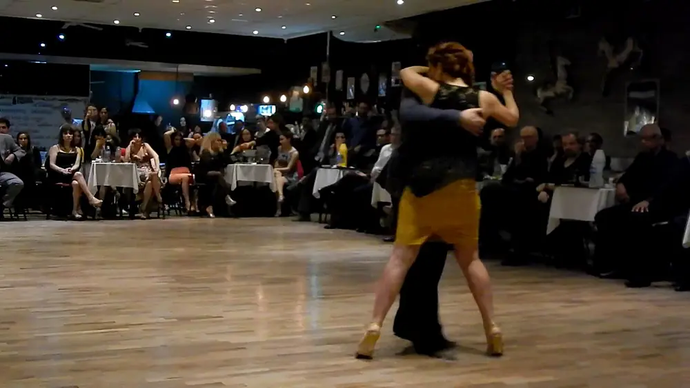 Video thumbnail for Marina Ordoñez y Nicolas Crededio