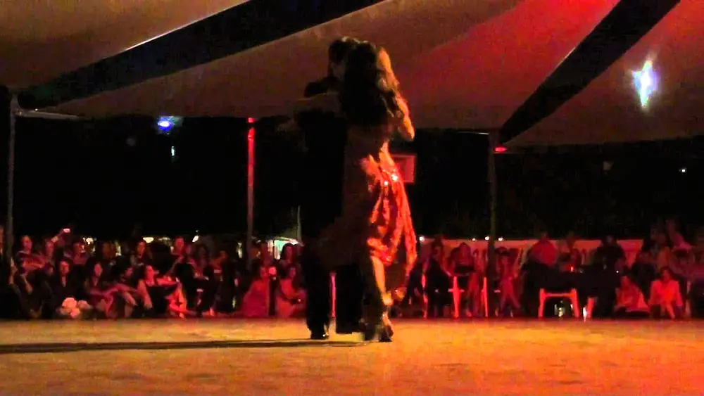 Video thumbnail for Adrian Veredice y Alejandra Hobert - Catania Tango Festival 2010