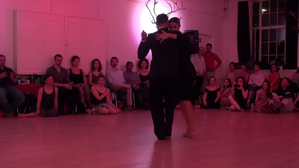 Video thumbnail for Fausto Carpino & Stephanie Fesneau @ Milonga Etnia - London 4/4