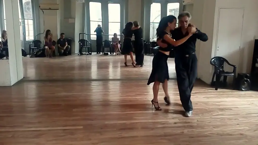 Video thumbnail for Paula Franciotti Orlando Scarpelli - Pugliese tango