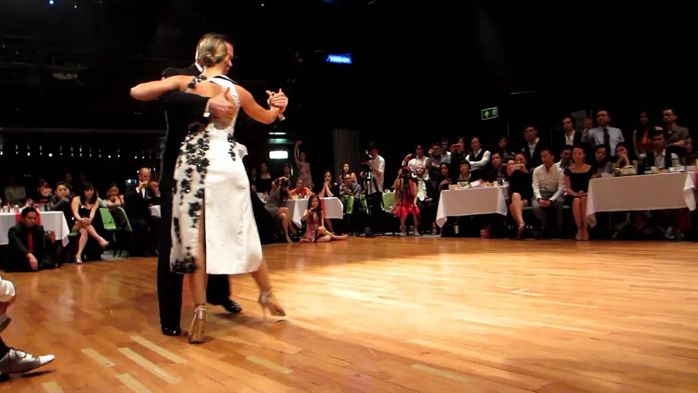 Video thumbnail for Gabriel Misse & Analia Centurion @ Hong Kong Tango Festival 2012 performance 1