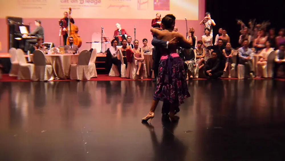 Video thumbnail for 3rd SITF - Sebastian Achaval & Roxana Suarez 2/2 - Grand Milonga @ Joyden Hall 09.10.15