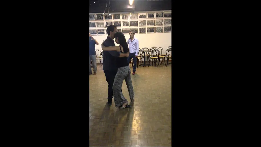 Video thumbnail for Tango lesson Workshop  Pablo Moyano y Roberta Beccarini en Zotto Tango Academy